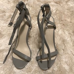 ALDO Leather grey heels